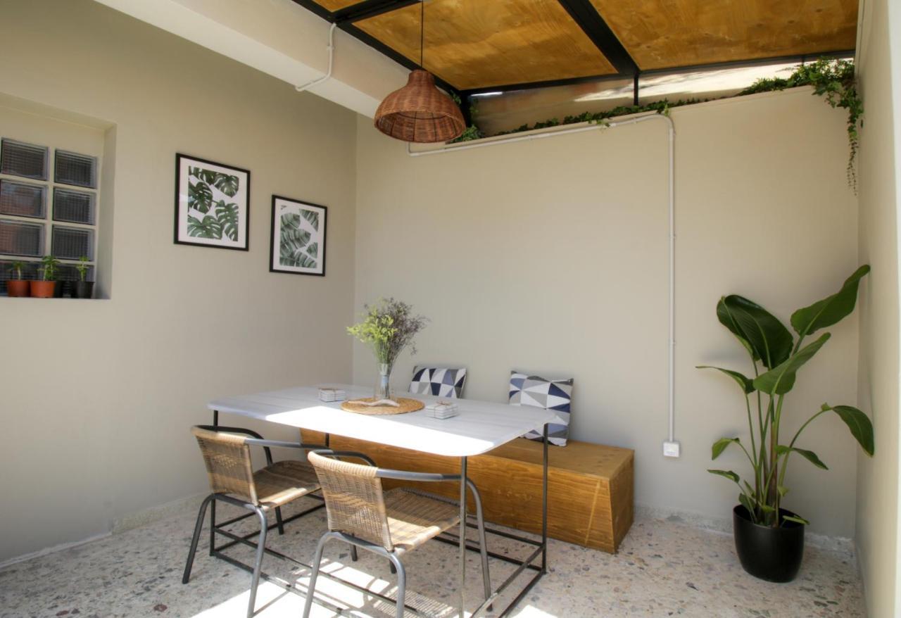 Onos - 2 Bedroom 2 Bathroom Penthouse With Terrace In Old Town Kalamata Exteriér fotografie